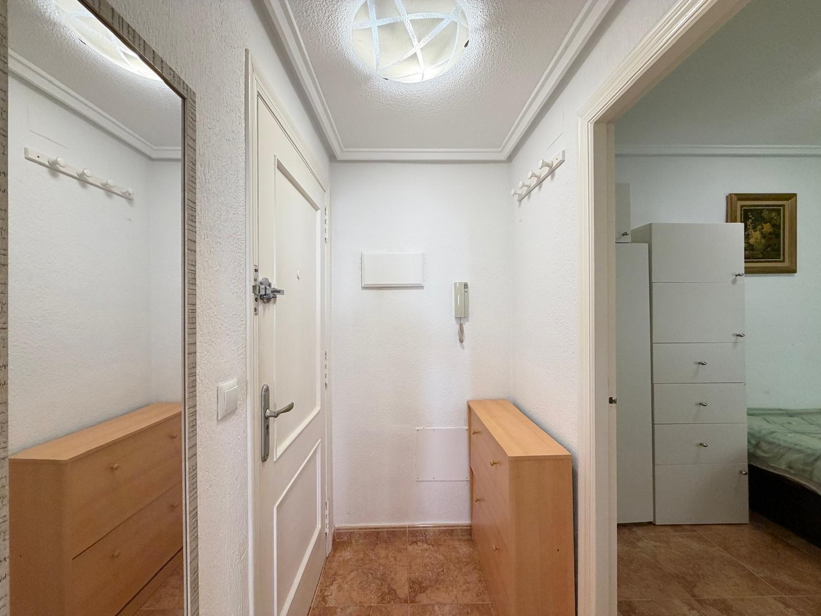 For sale - 2 Bedroom 1 Bathroom Apartment in Torrevieja - PARQUE DE LAS NACIONES  - Alicante
