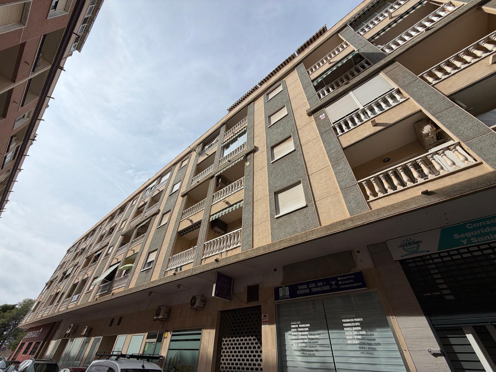 For sale - 2 Bedroom 1 Bathroom Apartment in Torrevieja - PARQUE DE LAS NACIONES  - Alicante