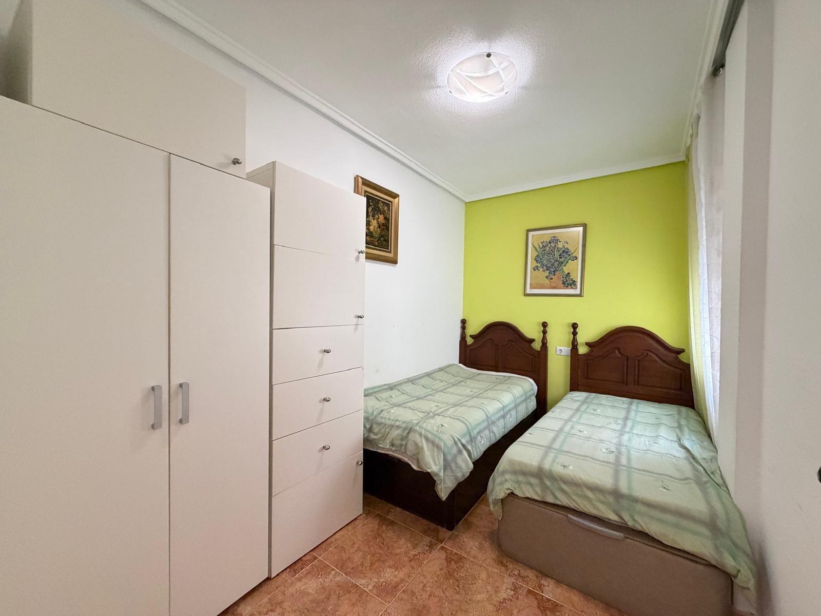 For sale - 2 Bedroom 1 Bathroom Apartment in Torrevieja - PARQUE DE LAS NACIONES  - Alicante