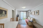 27-245-519-11-1121/81581, 2 Bedroom 1 Bathroom Apartment in Torrevieja