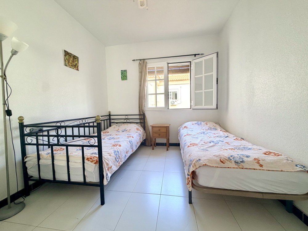 For sale - 2 Bedroom 1 Bathroom Bungalow in Torrevieja - Costa Blanca  - Alicante