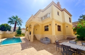 27-58-515-11-1098/81585, 3 Bedroom 2 Bathroom Villa in Orihuela Costa