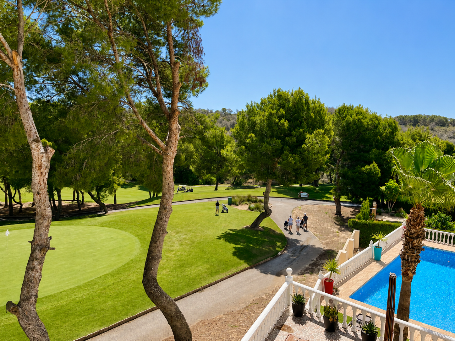 For sale - 5 Bedroom 3 Bathroom Villa in Orihuela Costa - Costa Blanca  - Alicante