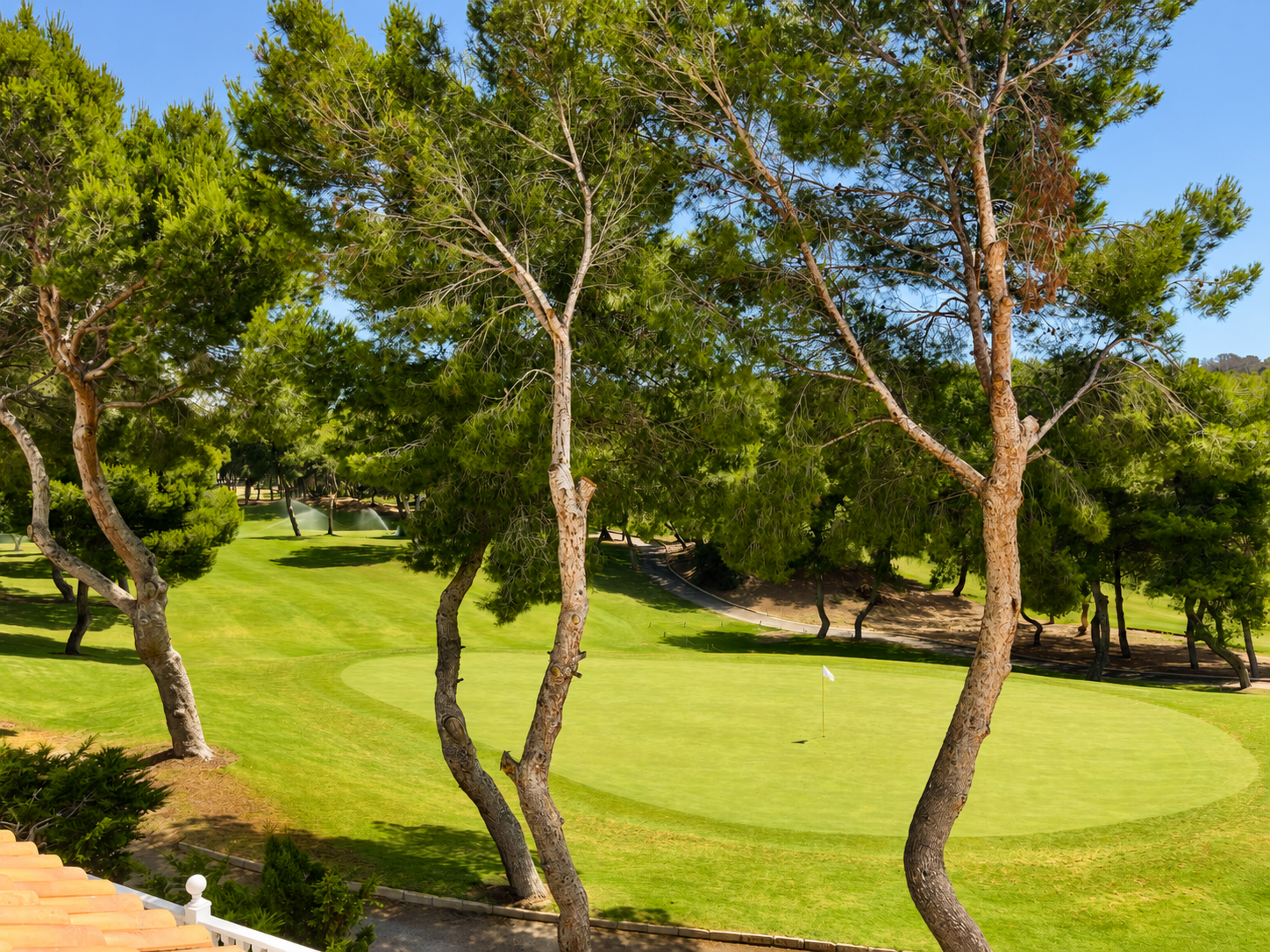 For sale - 5 Bedroom 3 Bathroom Villa in Orihuela Costa - Costa Blanca  - Alicante