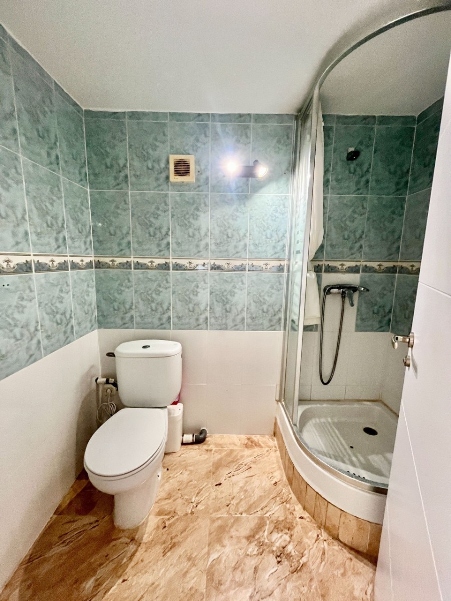 For sale - 5 Bedroom 3 Bathroom Villa in Orihuela Costa - Costa Blanca  - Alicante