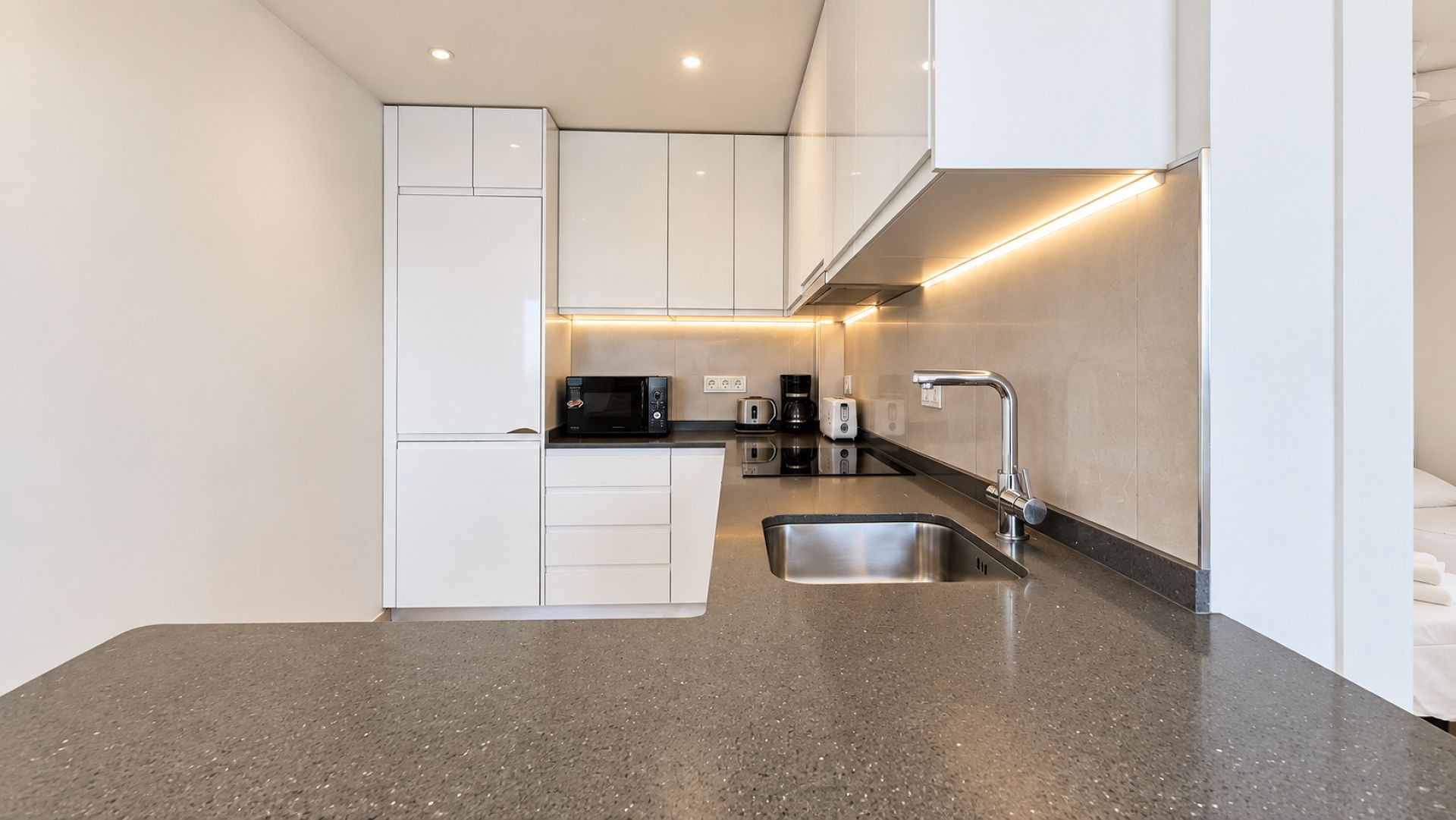 For sale - 3 Bedroom 2 Bathroom Apartment in Orihuela Costa - Costa Blanca  - Alicante