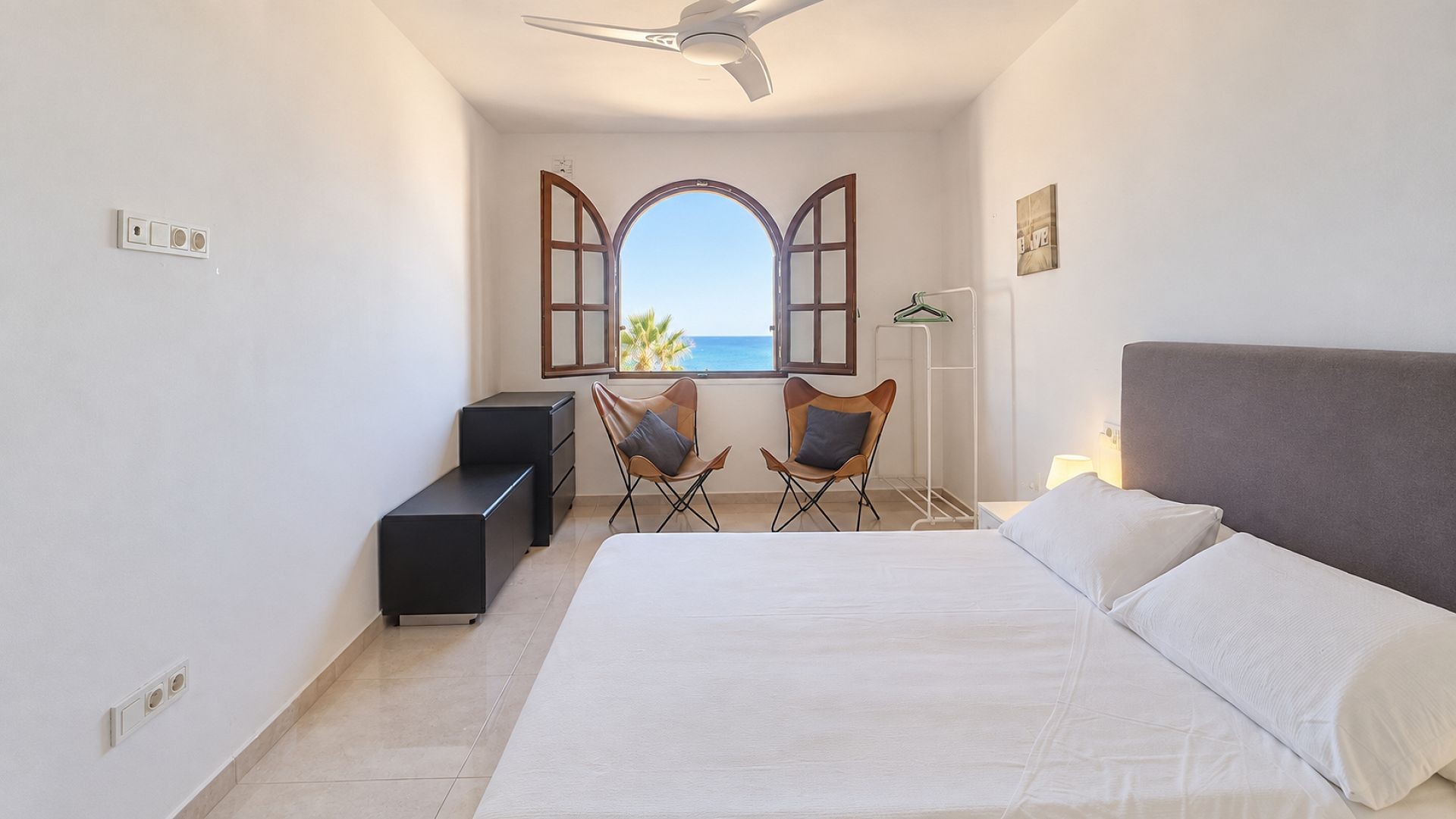 For sale - 3 Bedroom 2 Bathroom Apartment in Orihuela Costa - Costa Blanca  - Alicante