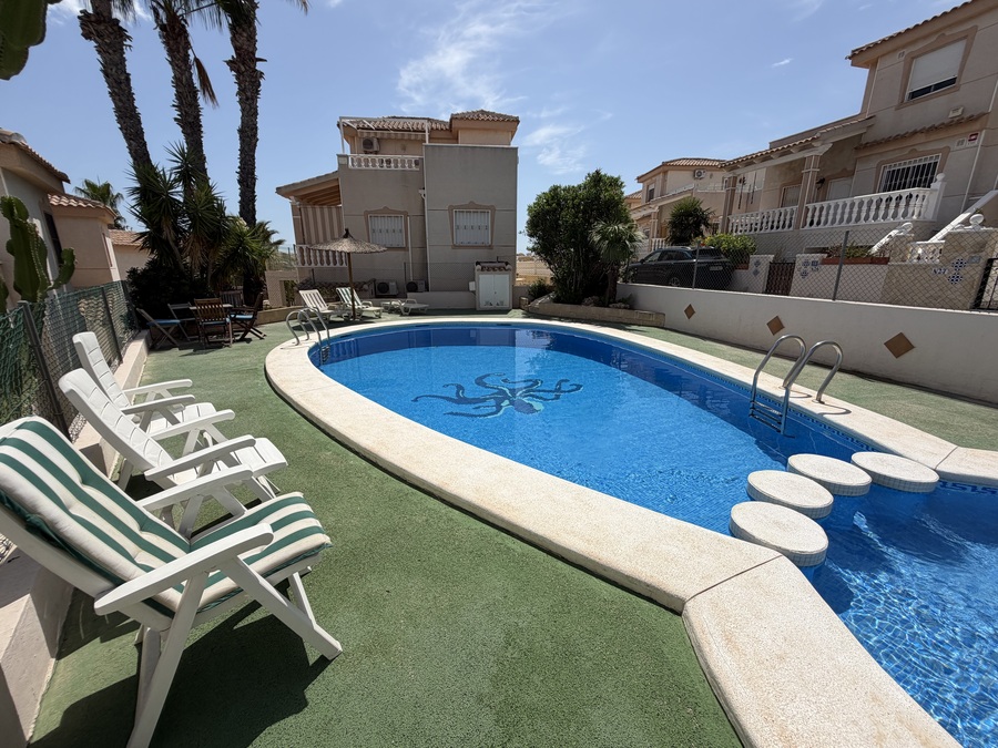 For sale - 3 Bedroom 2 Bathroom Villa in Ciudad Quesada - Costa Blanca  - Alicante