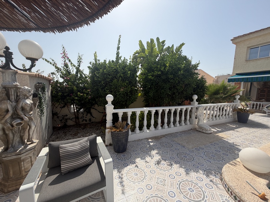 For sale - 4 Bedroom 4 Bathroom Villa in Ciudad Quesada - Costa Blanca  - Alicante