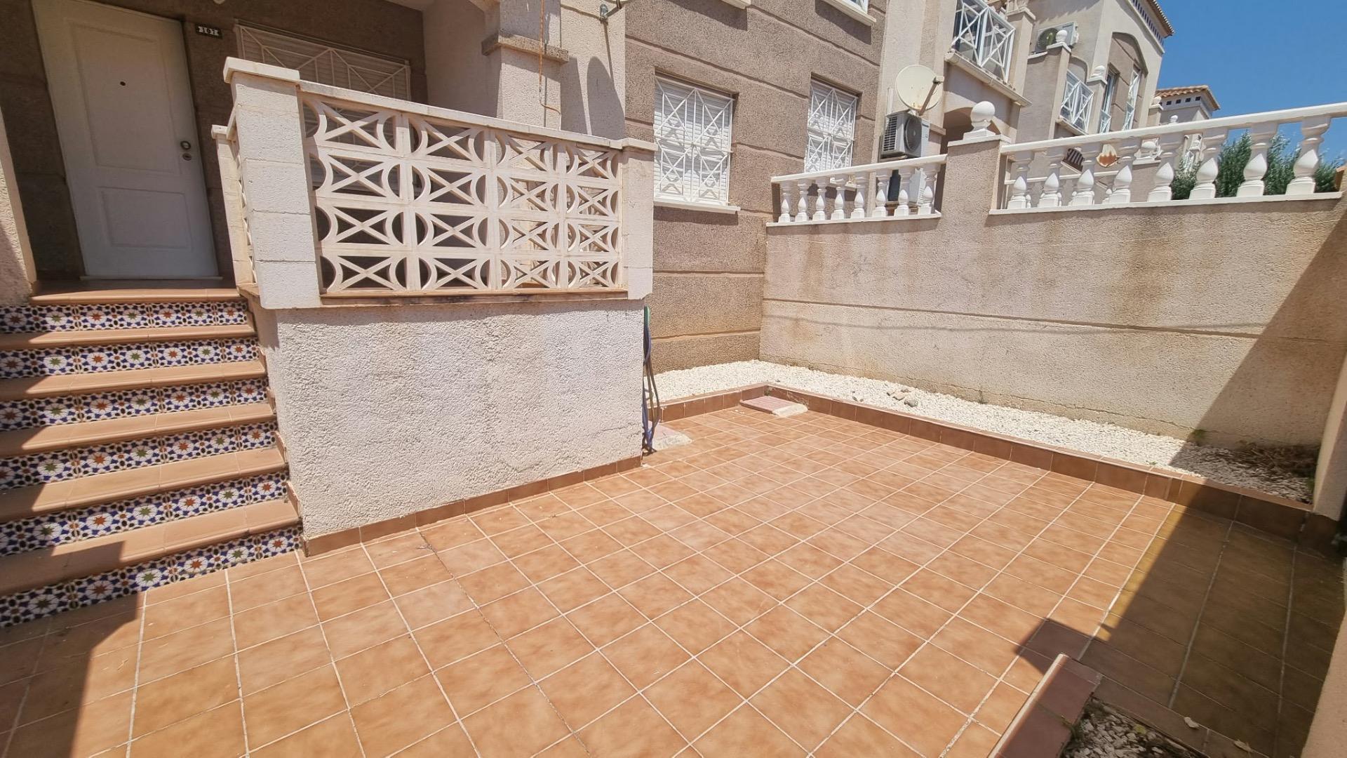 For sale - 2 Bedroom 1 Bathroom Bungalow in Torrevieja - Torreblanca  - Alicante
