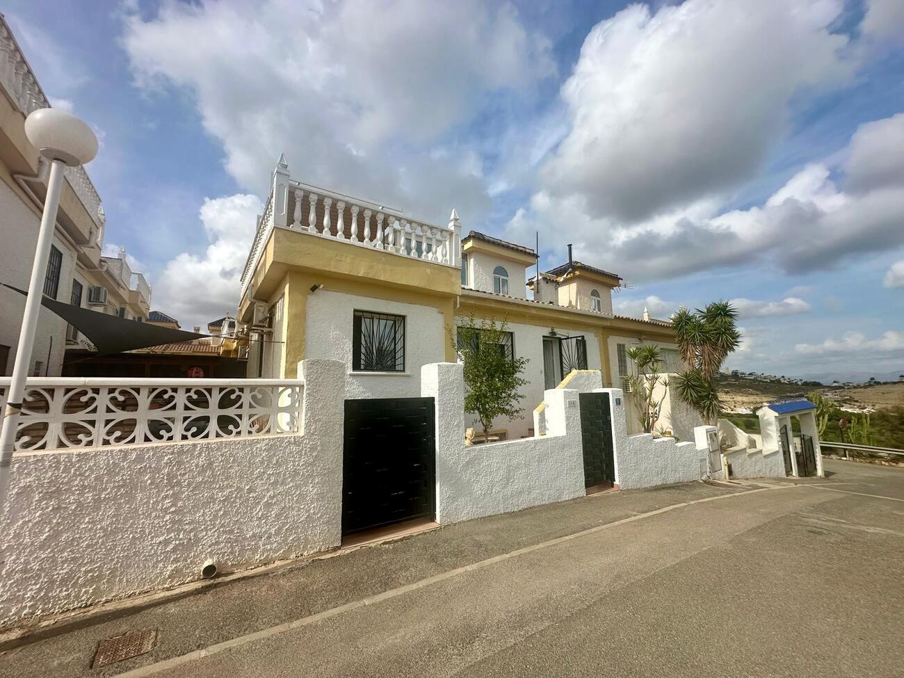 For sale - 2 Bedroom 1 Bathroom Bungalow in Ciudad Quesada - La Marquesa  - Alicante