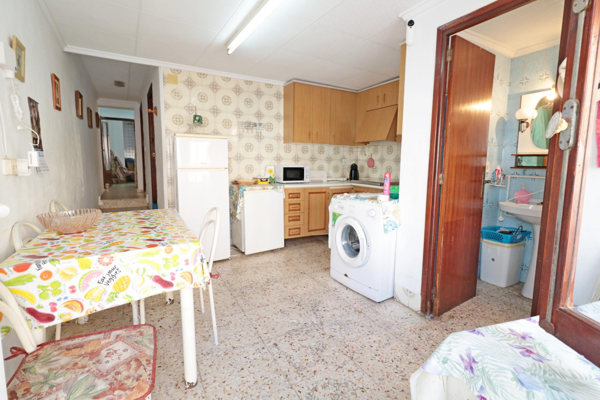 For sale - 3 Bedroom 1 Bathroom Apartment in Torrevieja - La Mata Pueblo  - Alicante
