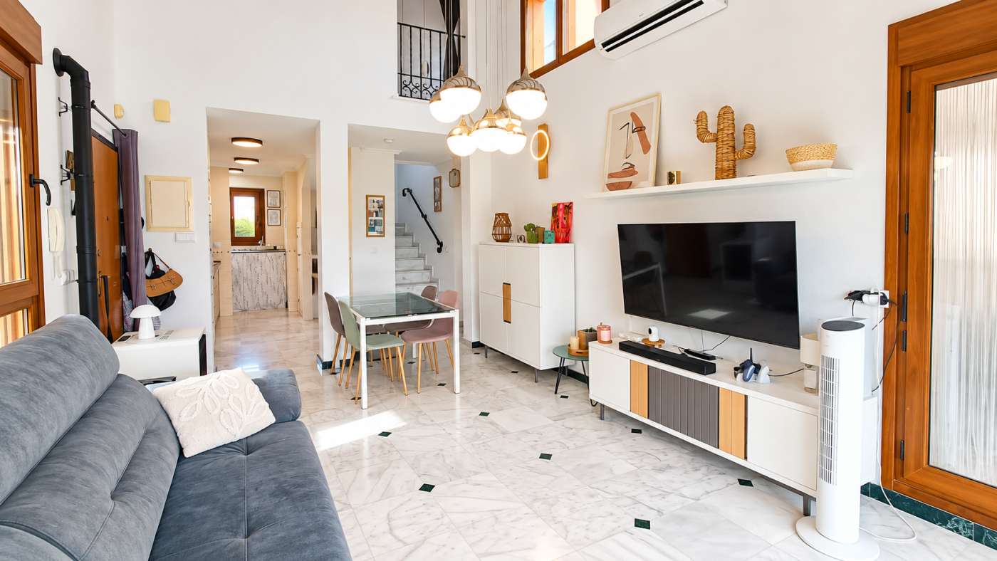 For sale - 3 Bedroom 2 Bathroom Villa in Algorfa - Inland  - Alicante