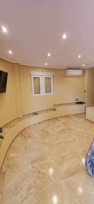 For sale - 5 Bedroom 4 Bathroom Villa in Algorfa - Inland  - Alicante
