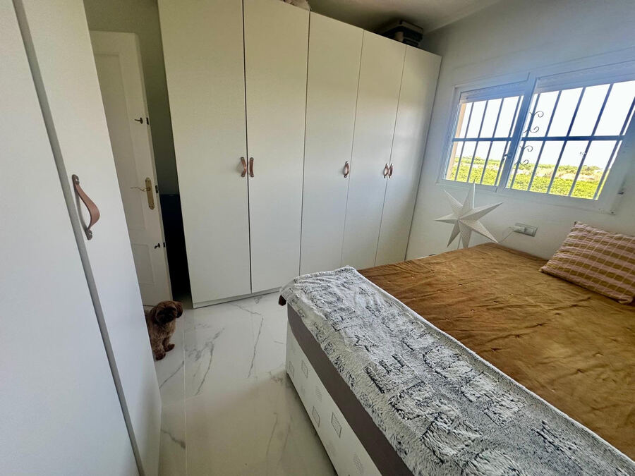 For sale - 3 Bedroom 2 Bathroom Villa in Algorfa - Inland  - Alicante