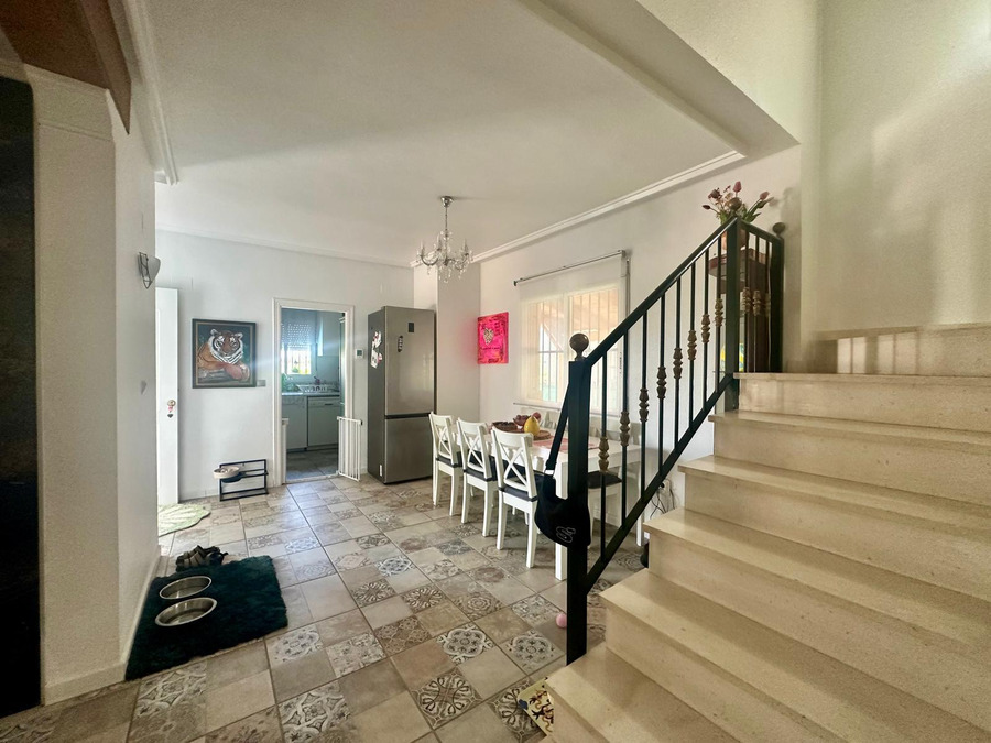 For sale - 3 Bedroom 2 Bathroom Villa in Algorfa - Inland  - Alicante