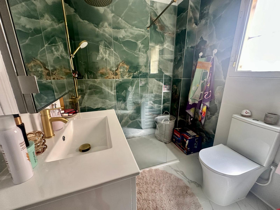 For sale - 3 Bedroom 2 Bathroom Villa in Algorfa - Inland  - Alicante