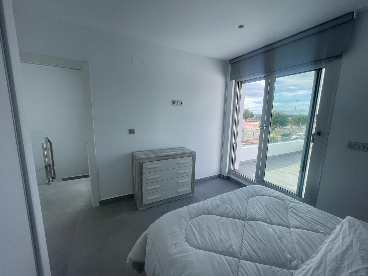 For sale - 3 Bedroom 3 Bathroom Villa in San Fulgencio - Costa Blanca  - Alicante