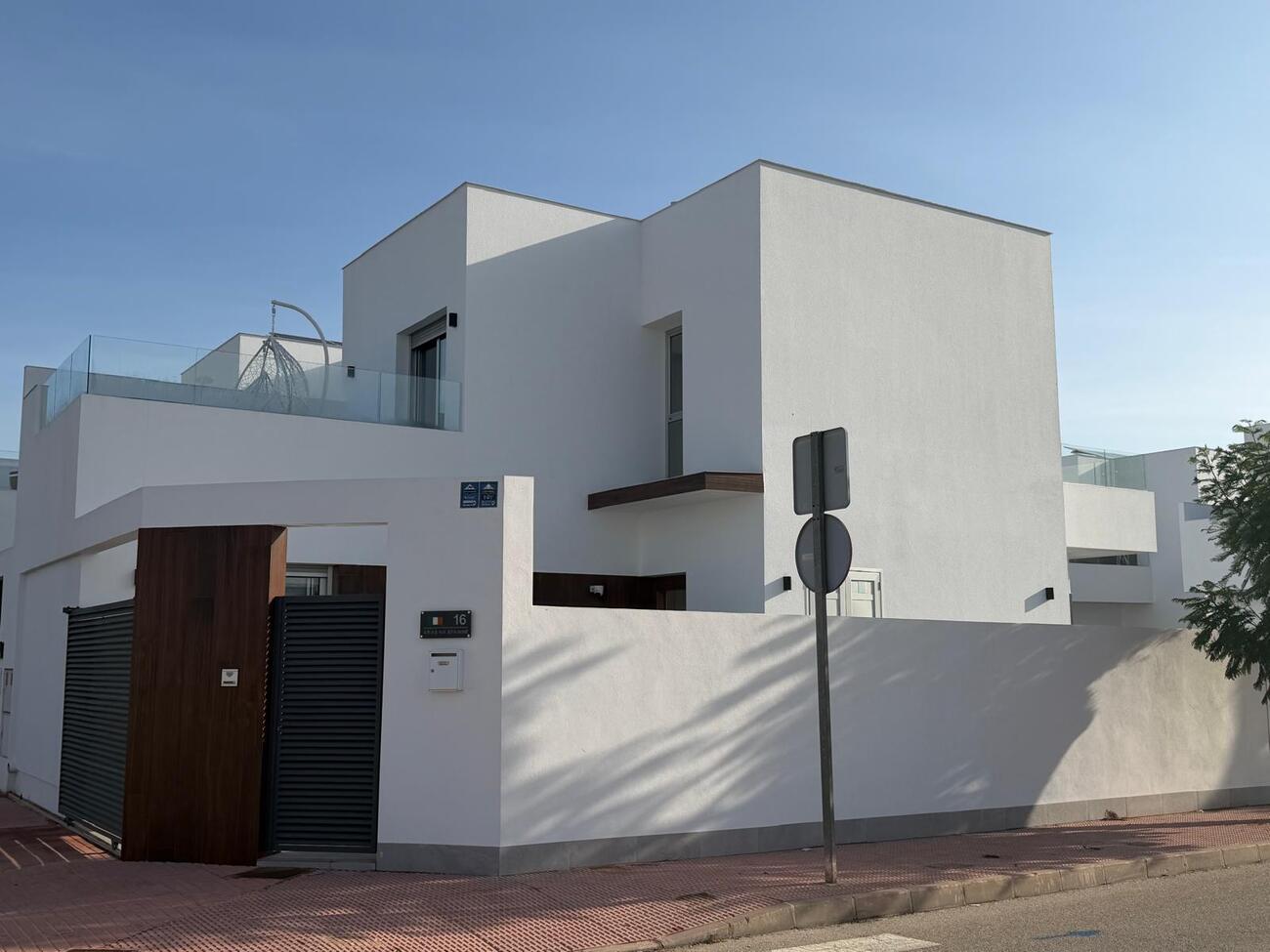 For sale - 3 Bedroom 3 Bathroom Villa in San Fulgencio - Costa Blanca  - Alicante