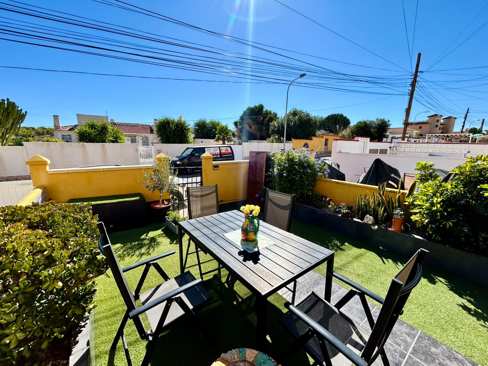 For sale - 3 Bedroom 1 Bathroom Town House in Torrevieja - Costa Blanca  - Alicante