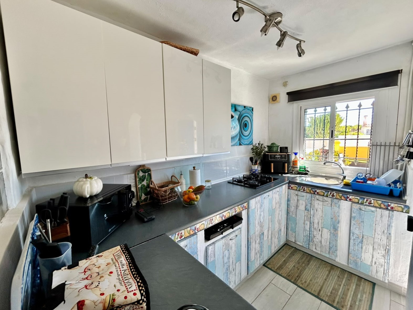 For sale - 3 Bedroom 1 Bathroom Town House in Torrevieja - Costa Blanca  - Alicante