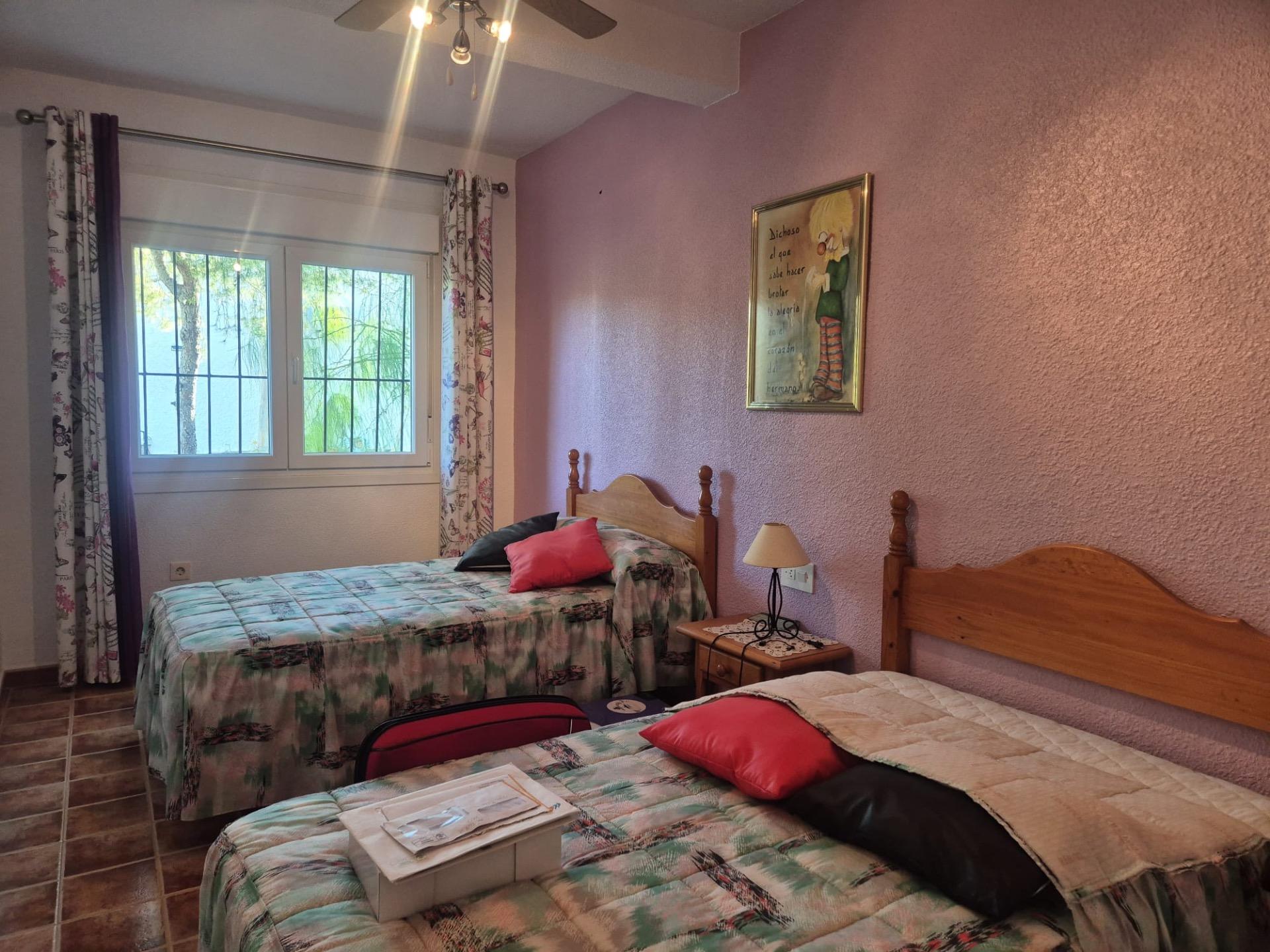 For sale - 3 Bedroom 2 Bathroom Villa in Torrevieja - Los Balcones - Los Altos Del Edén  - Alicante