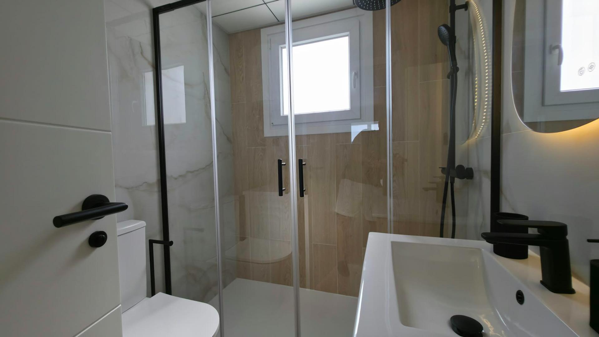 For sale - 2 Bedroom 1 Bathroom Bungalow in Torrevieja - Zona Los Frutales  - Alicante