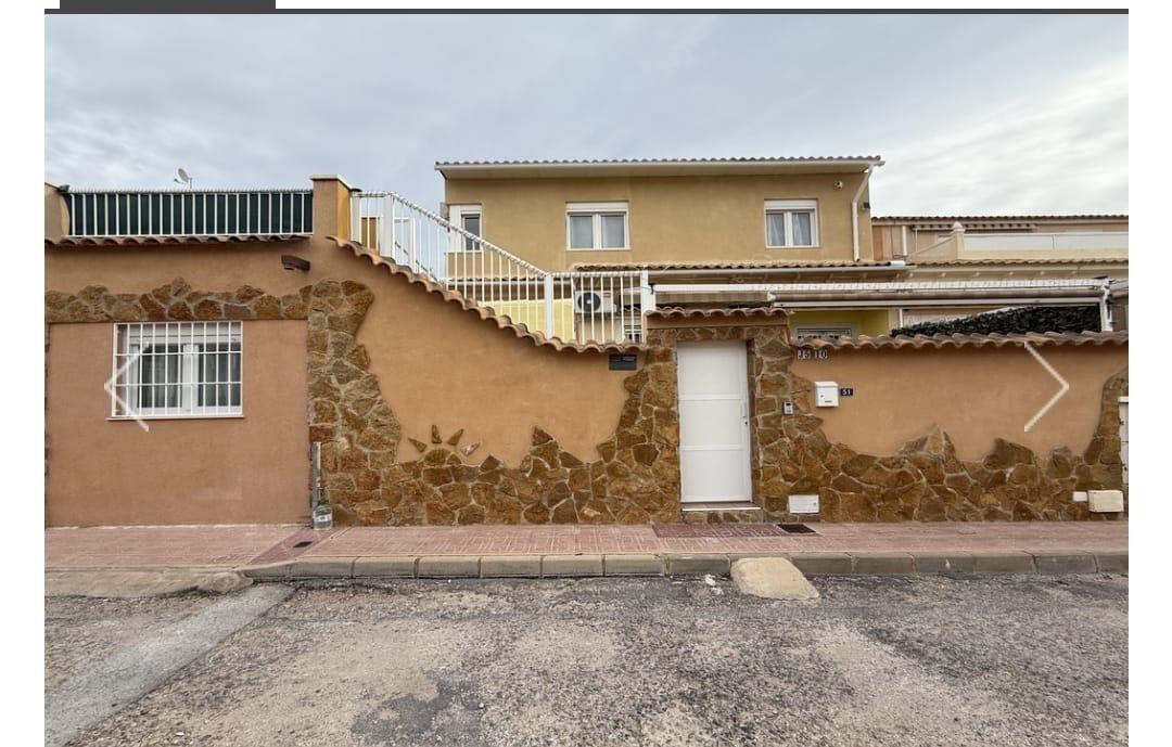 For sale - 4 Bedroom 3 Bathroom Town House in Orihuela Costa - La Florida  - Alicante