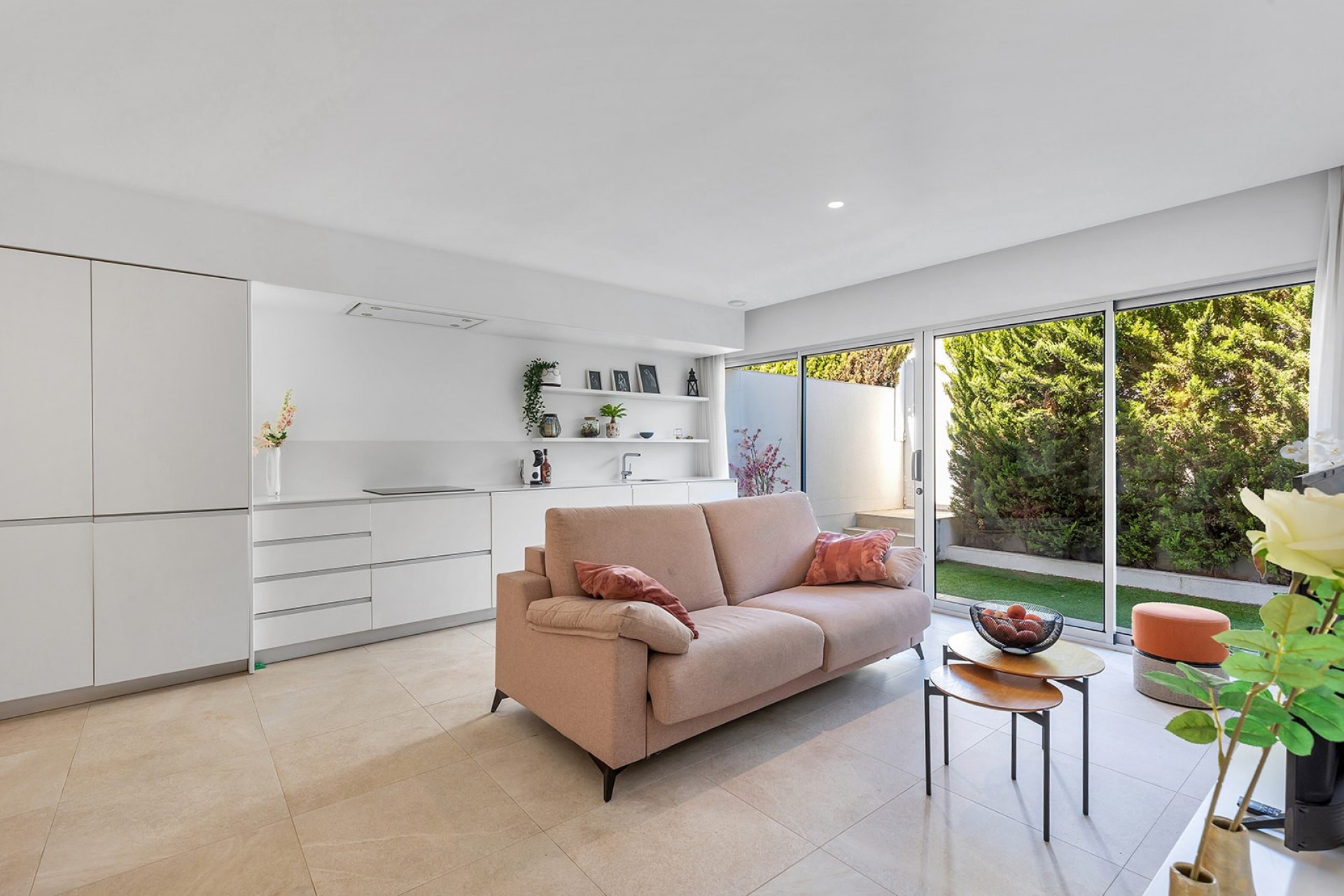For sale - 2 Bedroom 2 Bathroom Apartment in Torrevieja - Costa Blanca  - Alicante