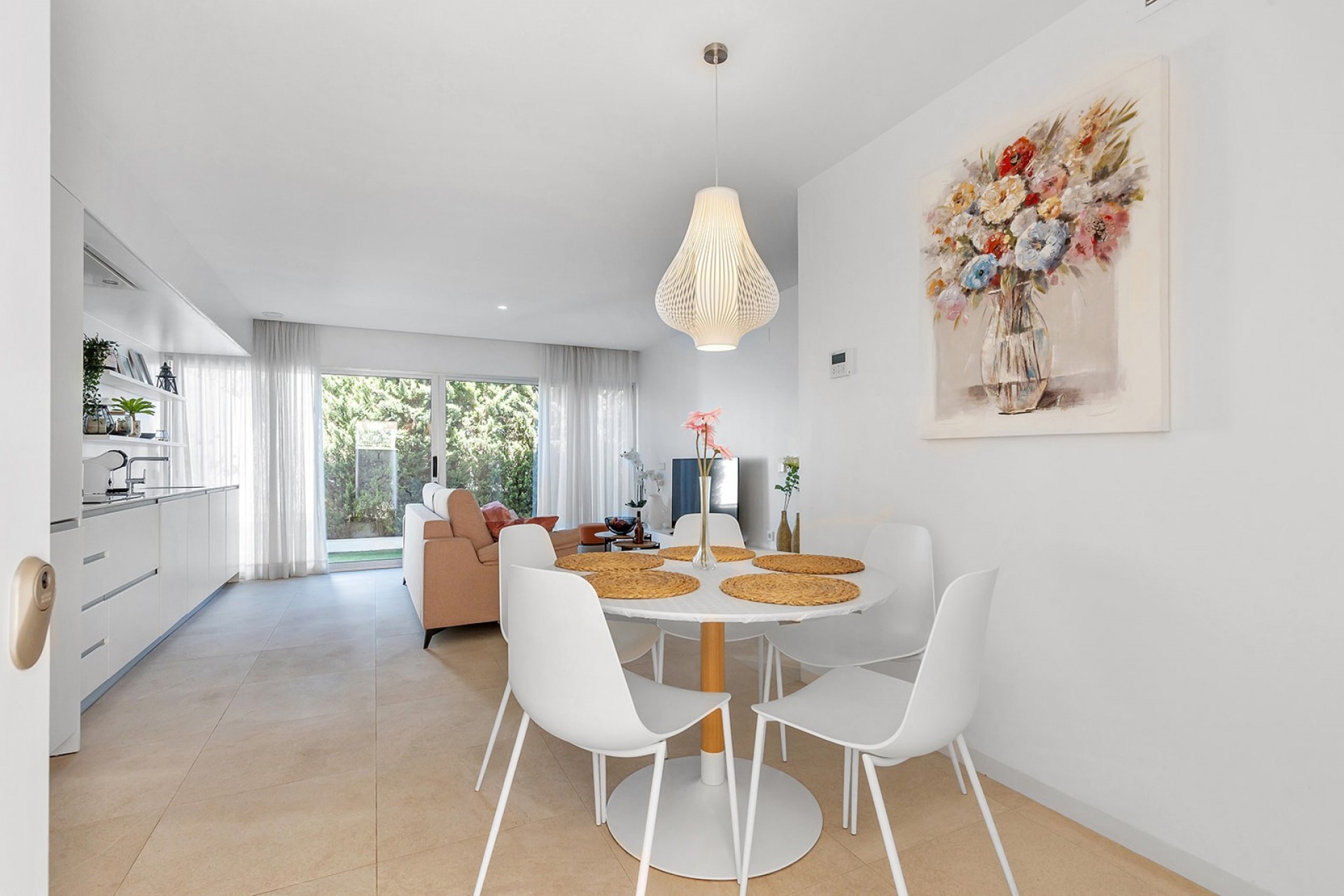 For sale - 2 Bedroom 2 Bathroom Apartment in Torrevieja - Costa Blanca  - Alicante