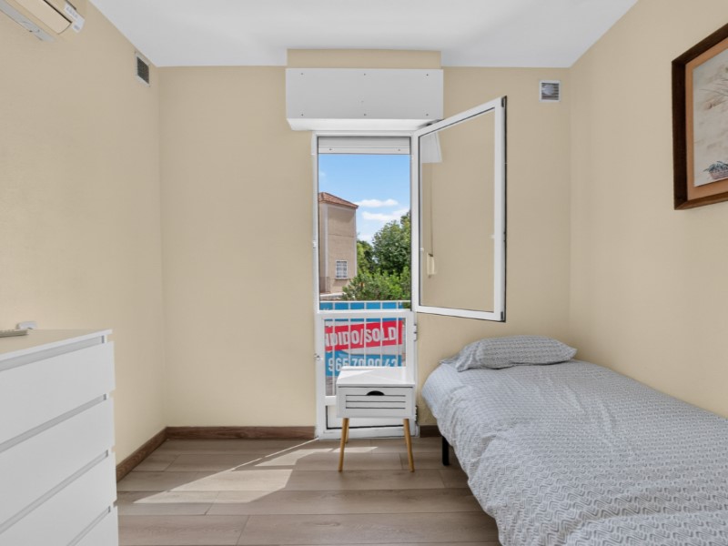 For sale - 3 Bedroom 1 Bathroom Town House in Torrevieja - Costa Blanca  - Alicante