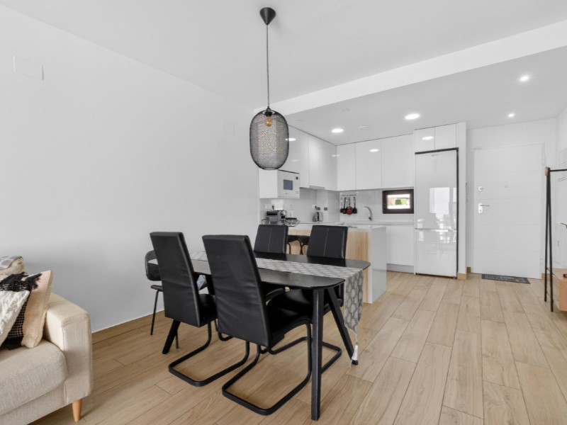 For sale - 2 Bedroom 2 Bathroom Penthouse in Torrevieja - Costa Blanca  - Alicante
