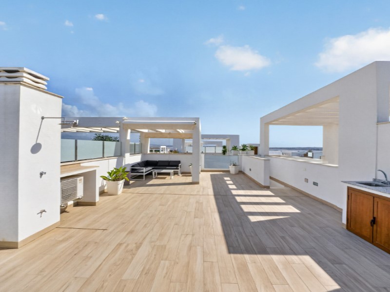 For sale - 2 Bedroom 2 Bathroom Penthouse in Torrevieja - Costa Blanca  - Alicante