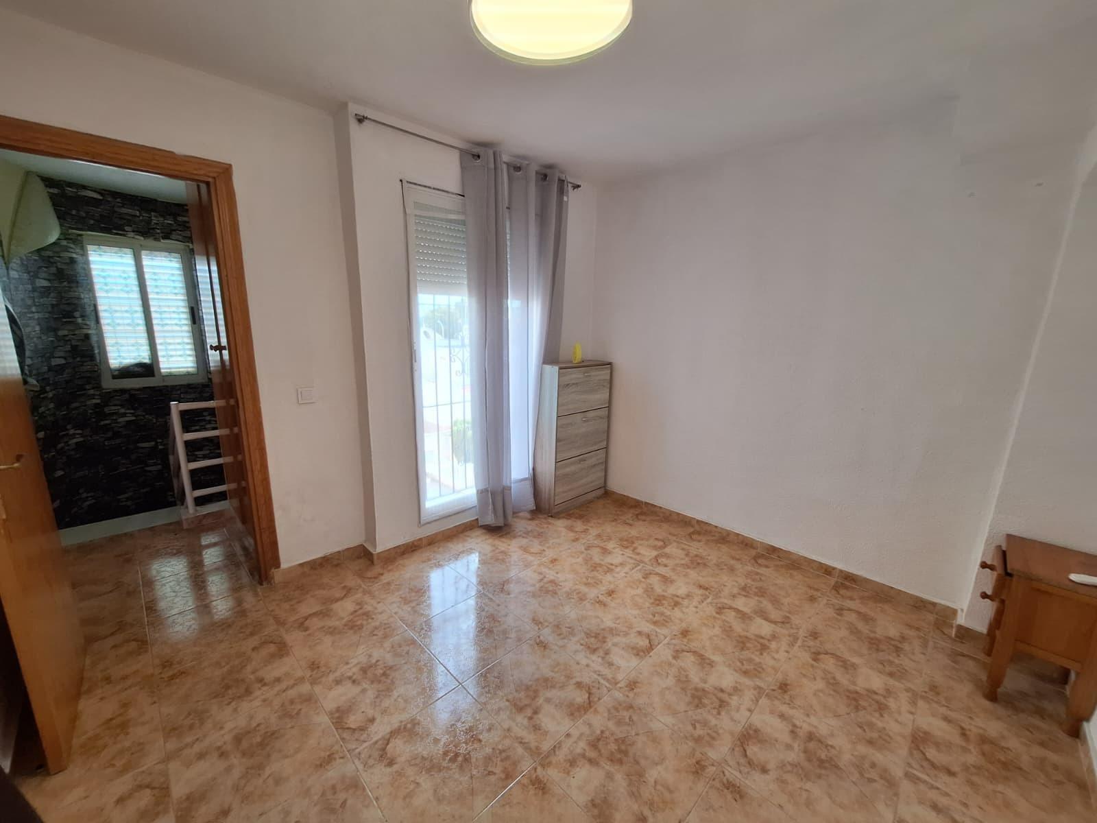 For sale - 5 Bedroom 3 Bathroom Quad House in Torrevieja - Carrefour  - Alicante