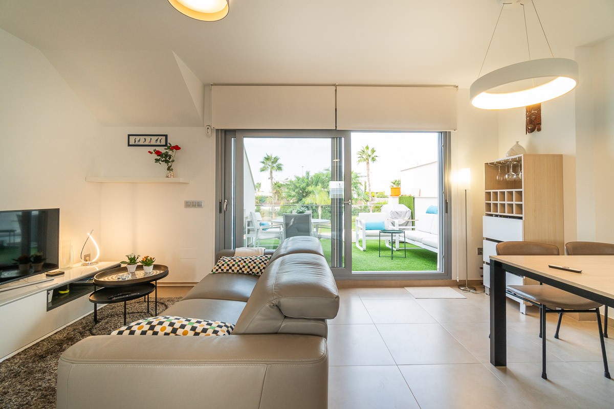 For sale - 2 Bedroom 2 Bathroom Bungalow in Vistabella Golf Entre Naranjos - Inland  - Alicante