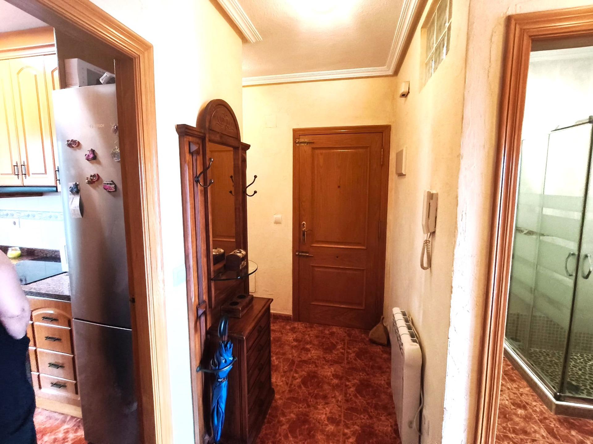 For sale - 2 Bedroom 2 Bathroom Apartment in Torrevieja - Centro  - Alicante