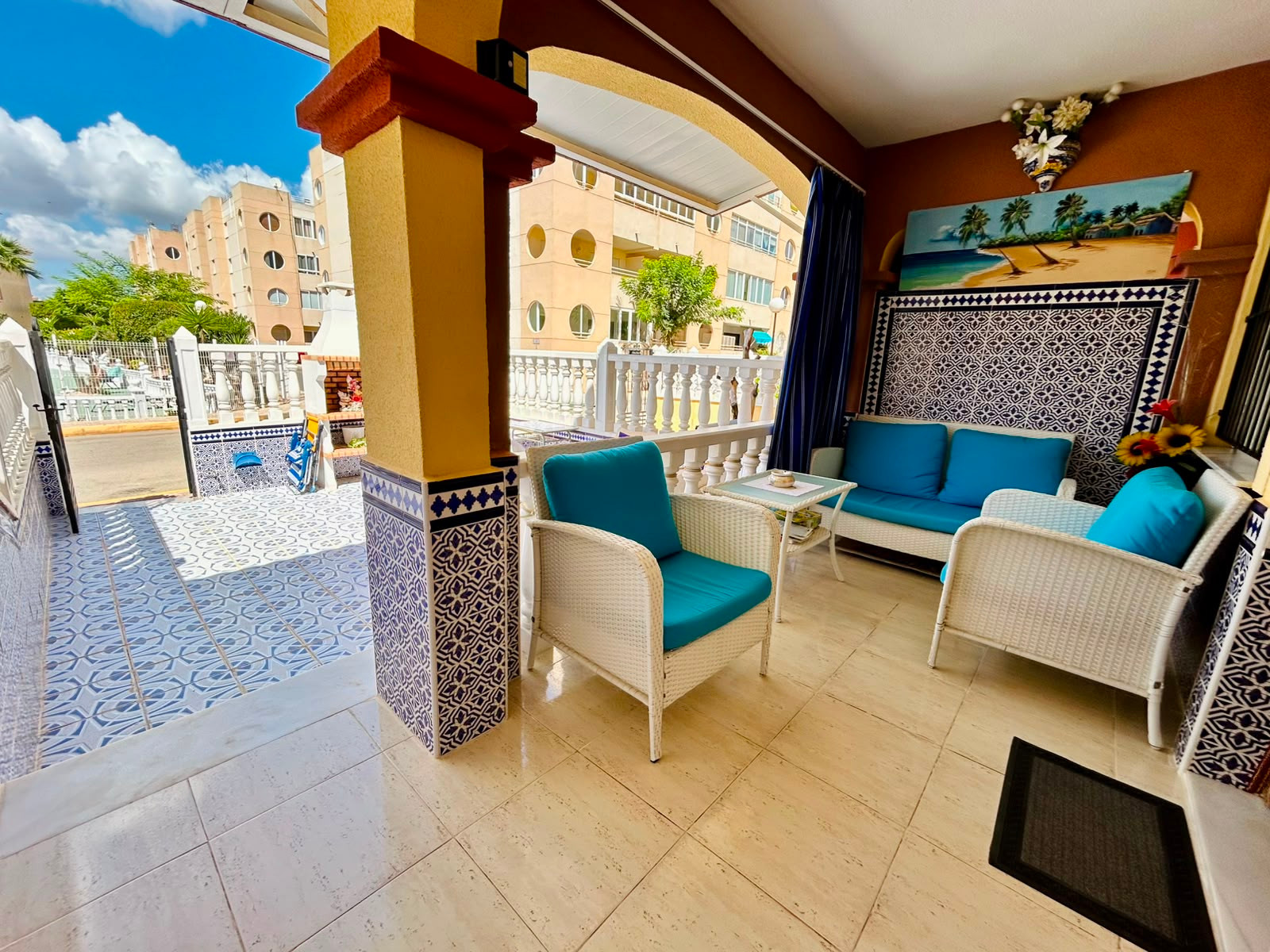 For sale - 2 Bedroom 2 Bathroom Town House in Torrevieja - Costa Blanca  - Alicante