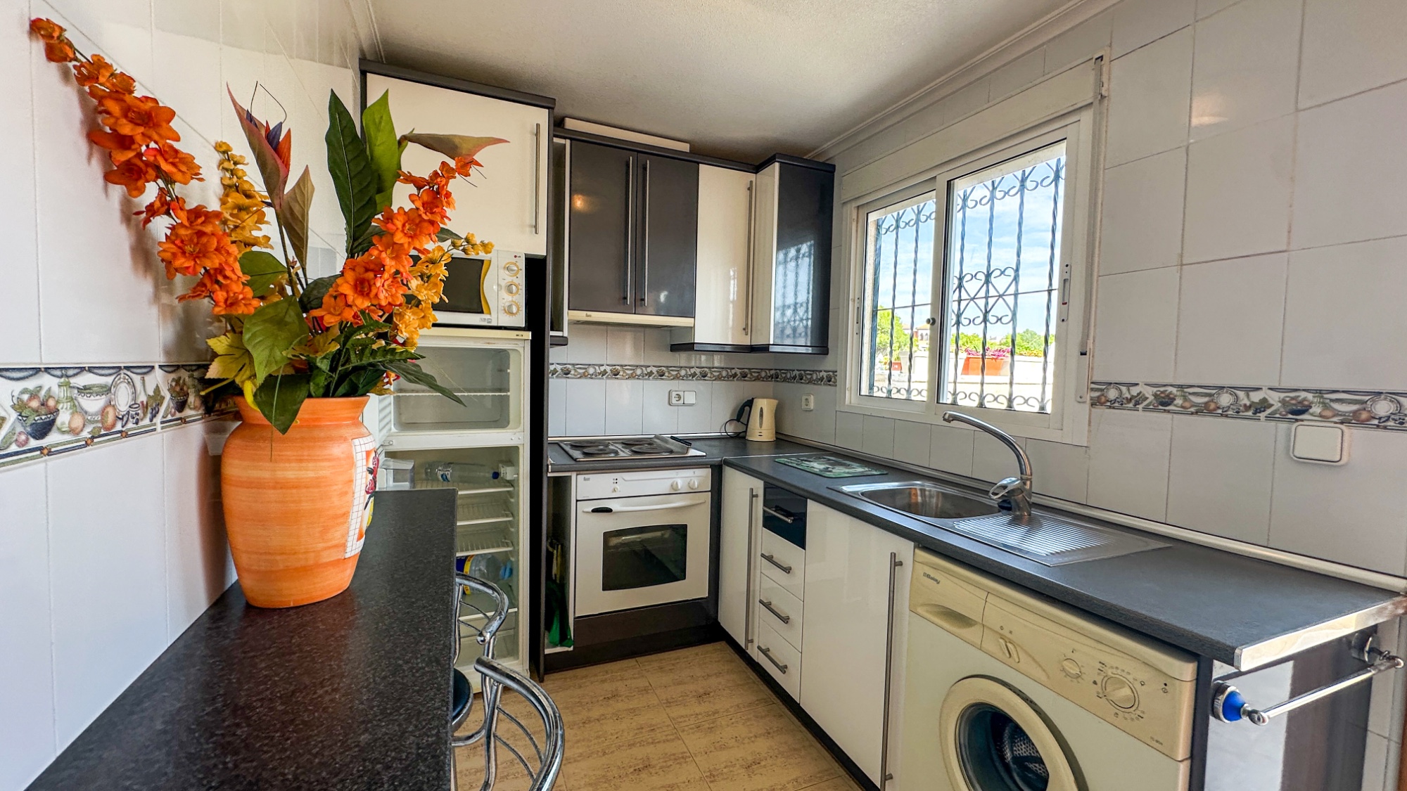 House in Playa Flamenca - Image 3