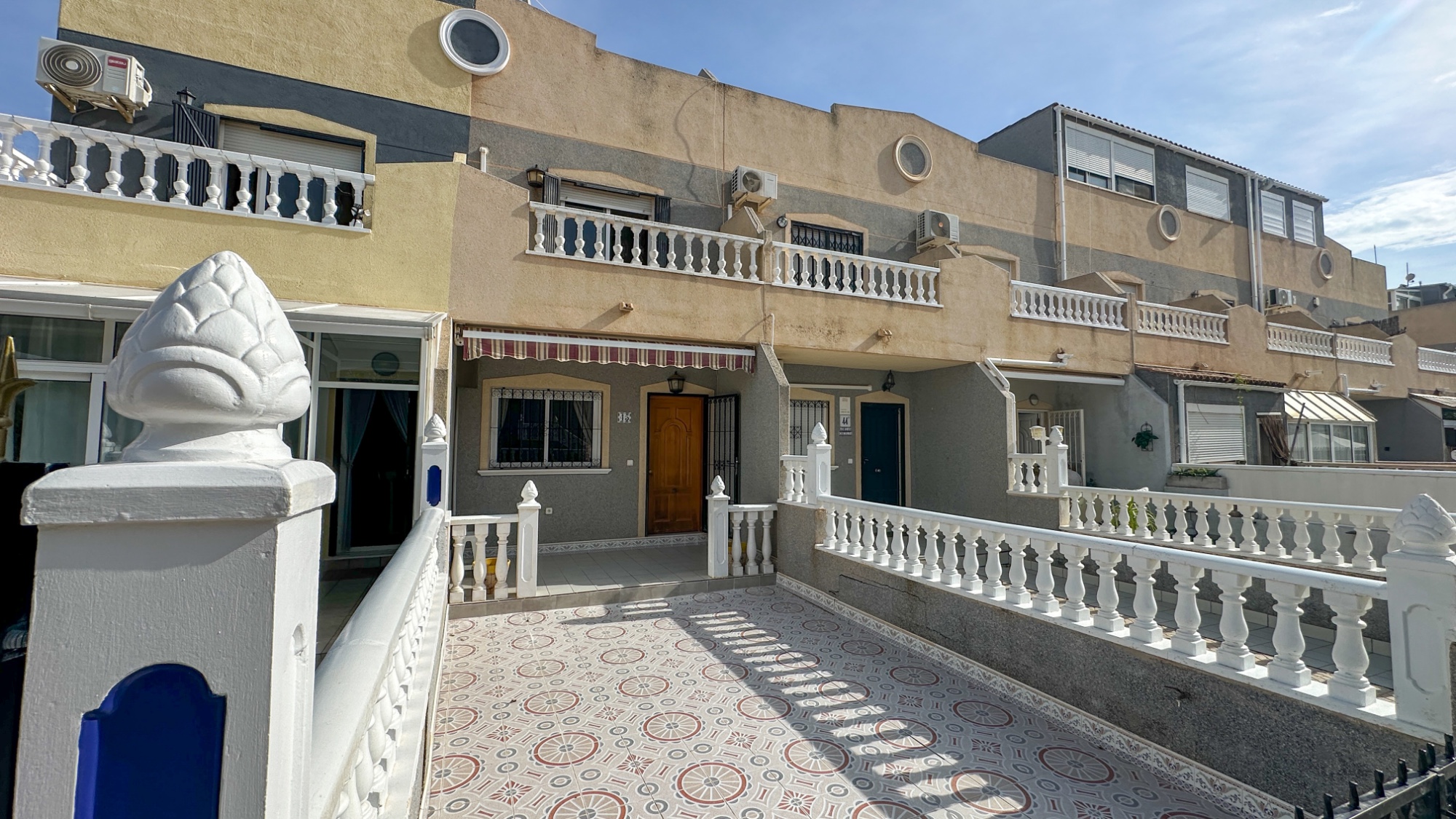 House in Playa Flamenca - Image 2