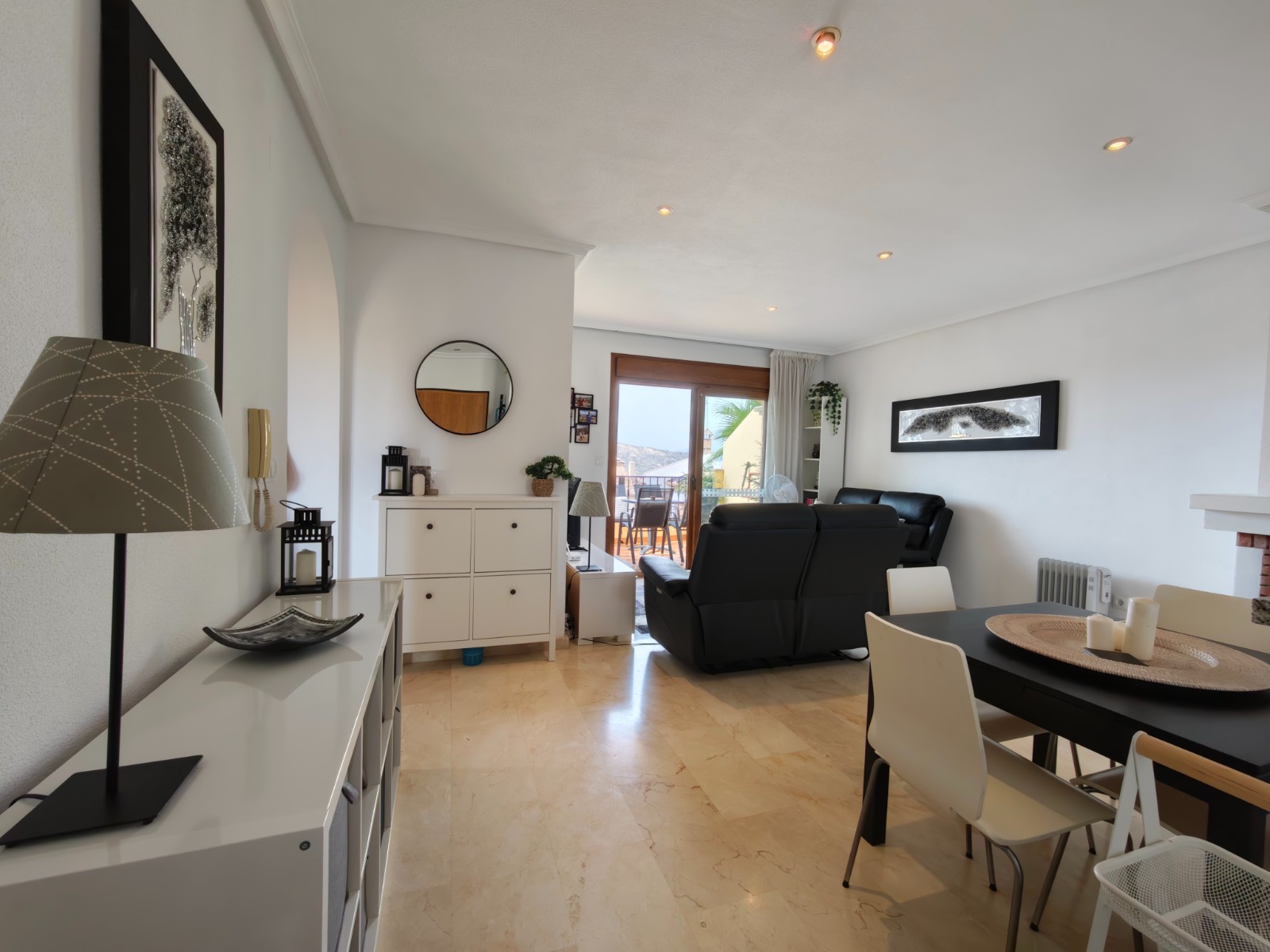 For sale - 2 Bedroom 2 Bathroom Apartment in Algorfa - Inland  - Alicante