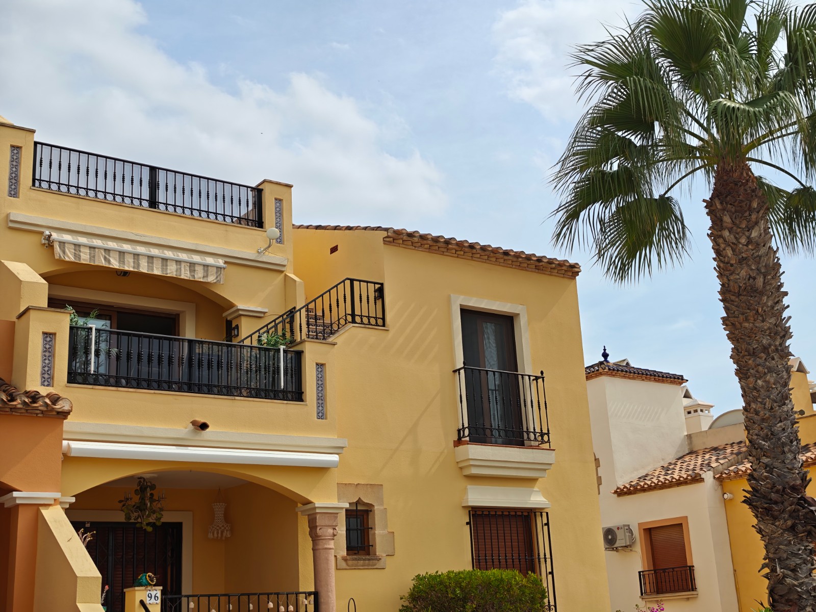 For sale - 2 Bedroom 2 Bathroom Apartment in Algorfa - Inland  - Alicante