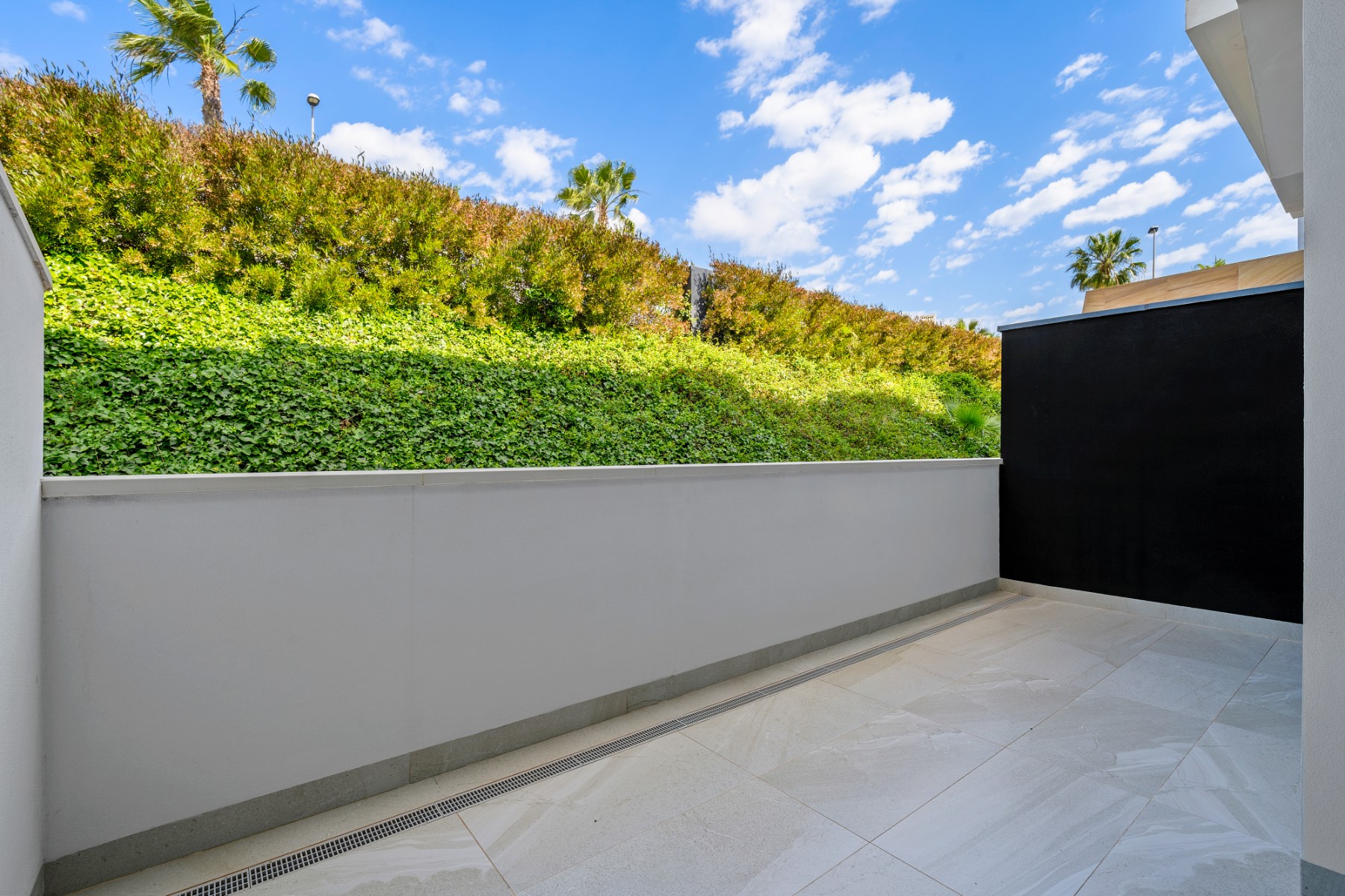 For sale - 2 Bedroom 2 Bathroom Apartment in Villamartin - Costa Blanca  - Alicante