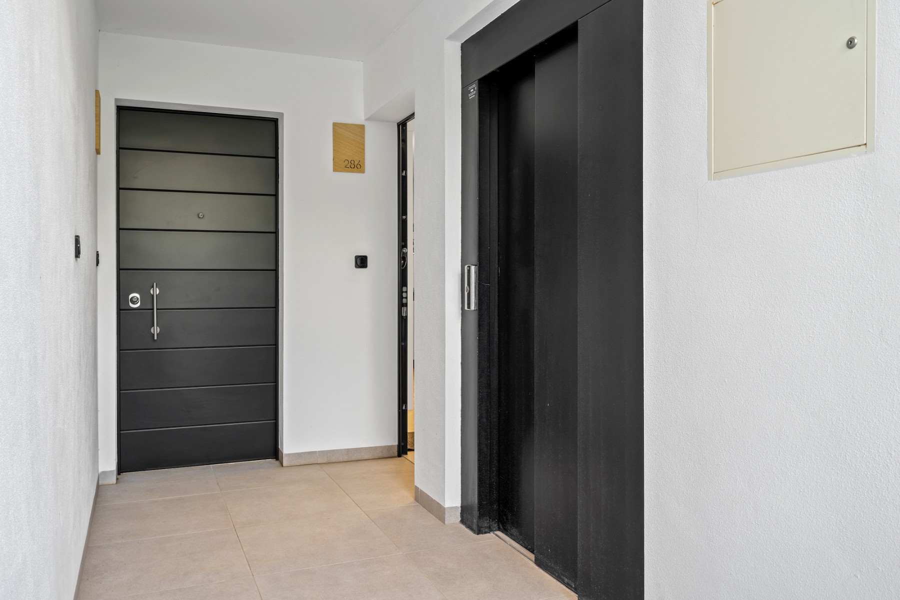 For sale - 2 Bedroom 2 Bathroom Apartment in Villamartin - Costa Blanca  - Alicante