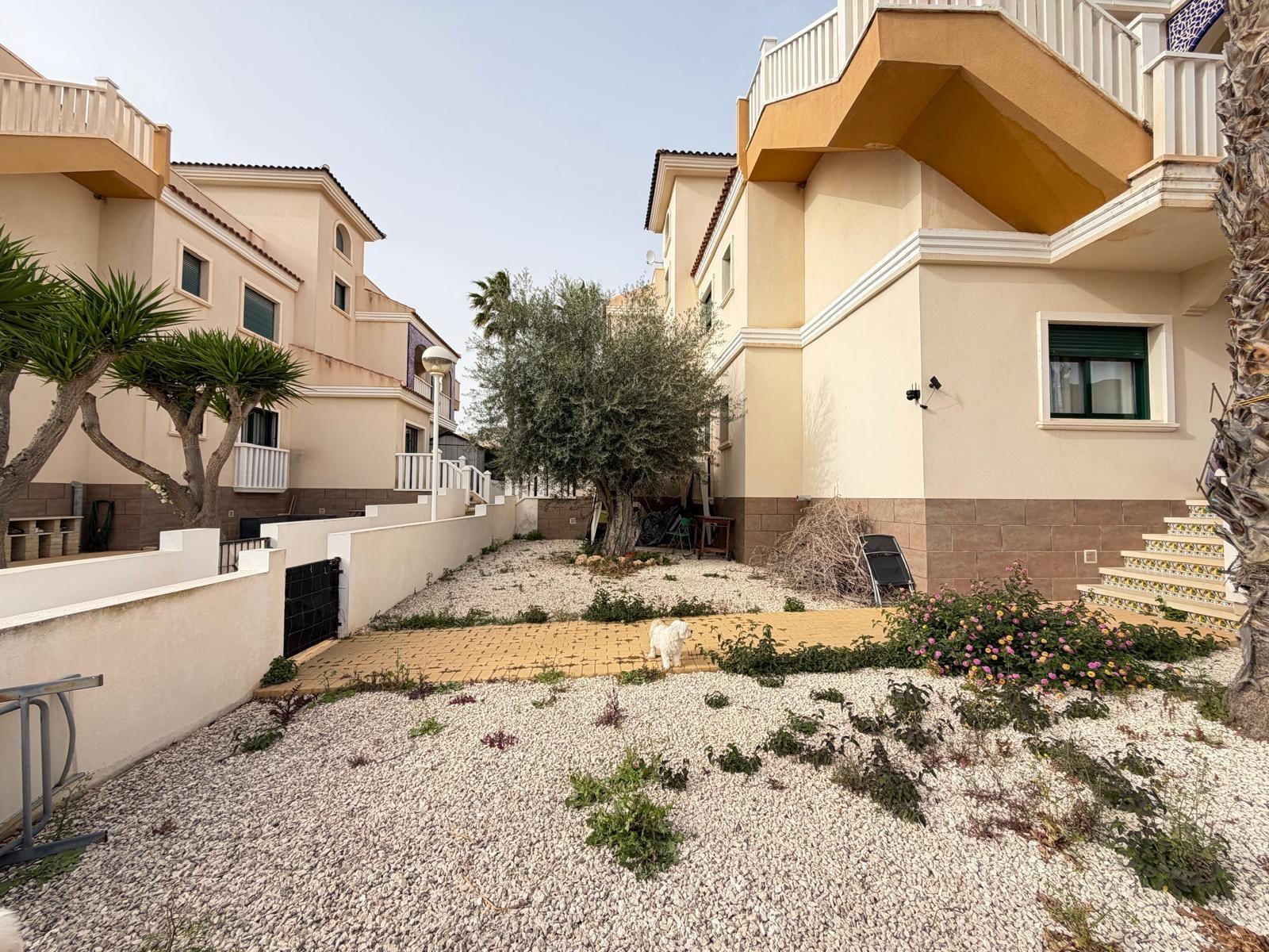 For sale - 2 Bedroom 1 Bathroom Bungalow in Ciudad Quesada - Doña Pepa  - Alicante