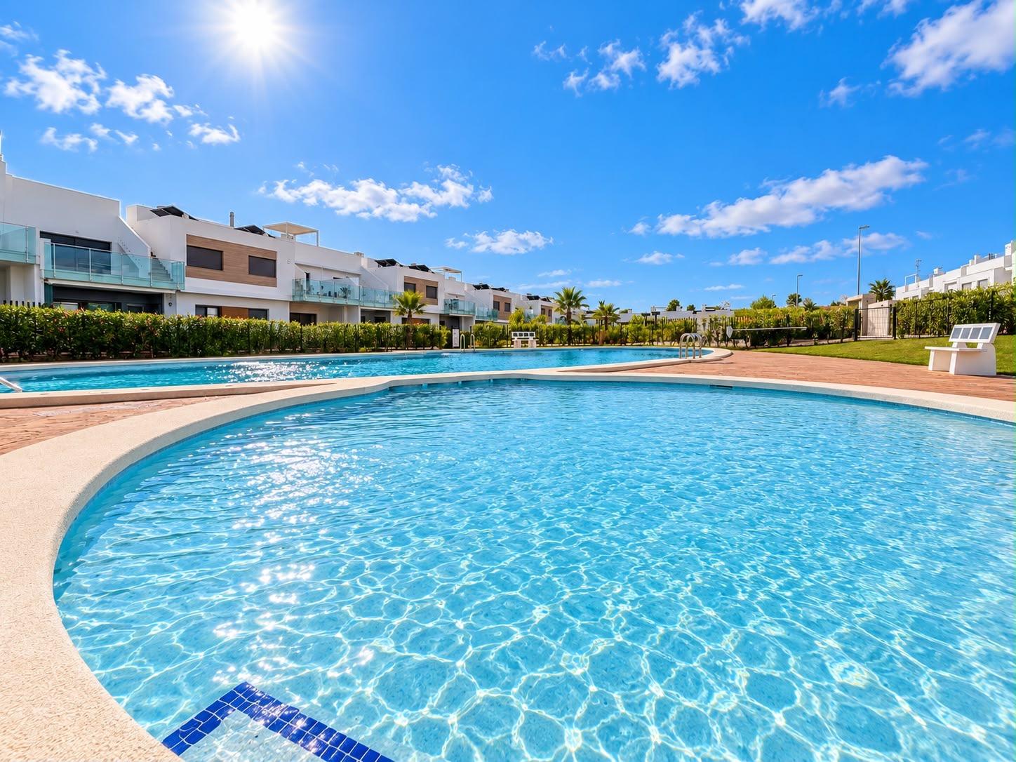 For sale - 2 Bedroom 2 Bathroom Bungalow in Orihuela - Desamparados-hurchillo-torremendo  - Alicante