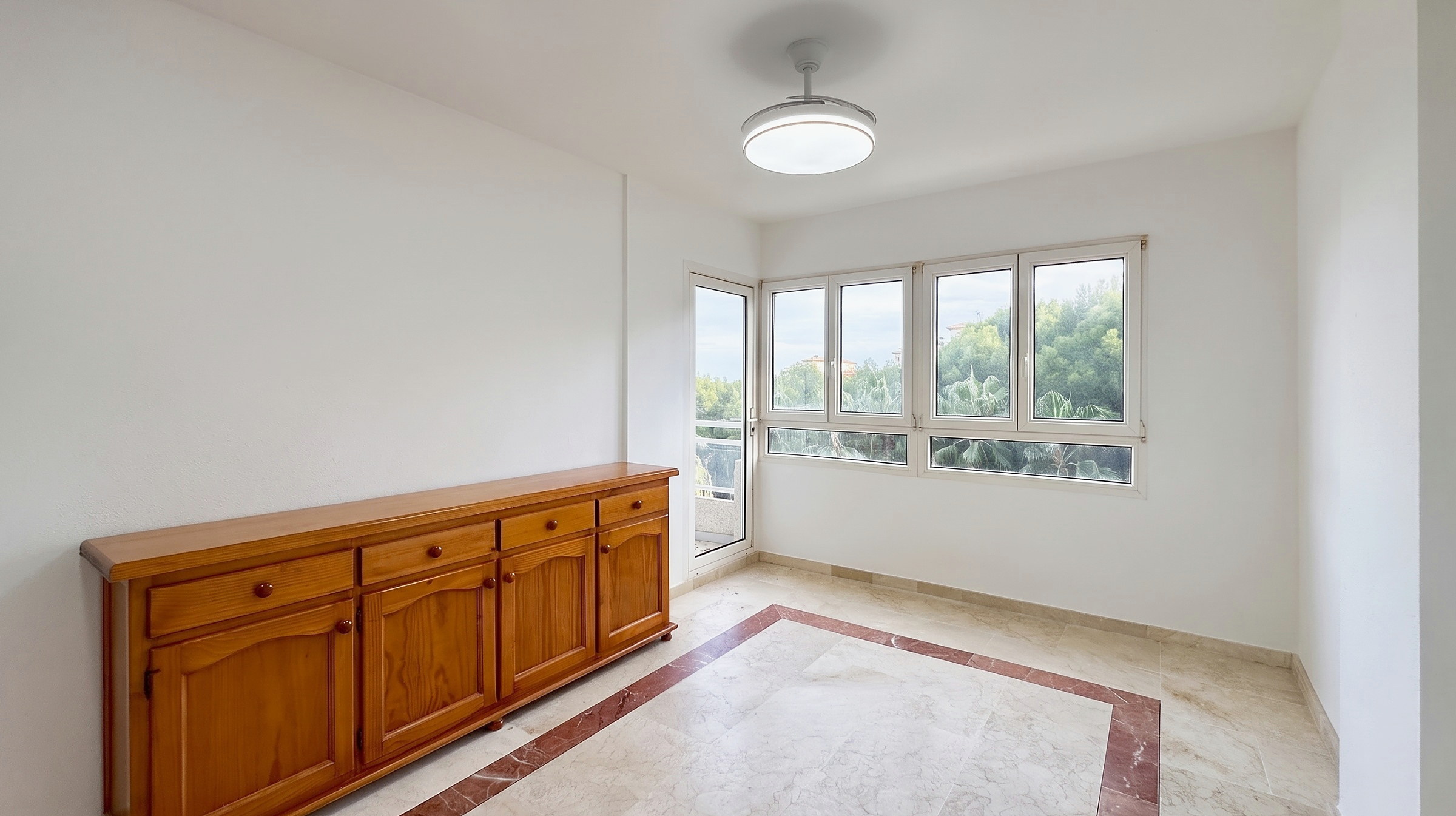 For sale - 2 Bedroom 1 Bathroom Apartment in Orihuela Costa - Costa Blanca  - Alicante