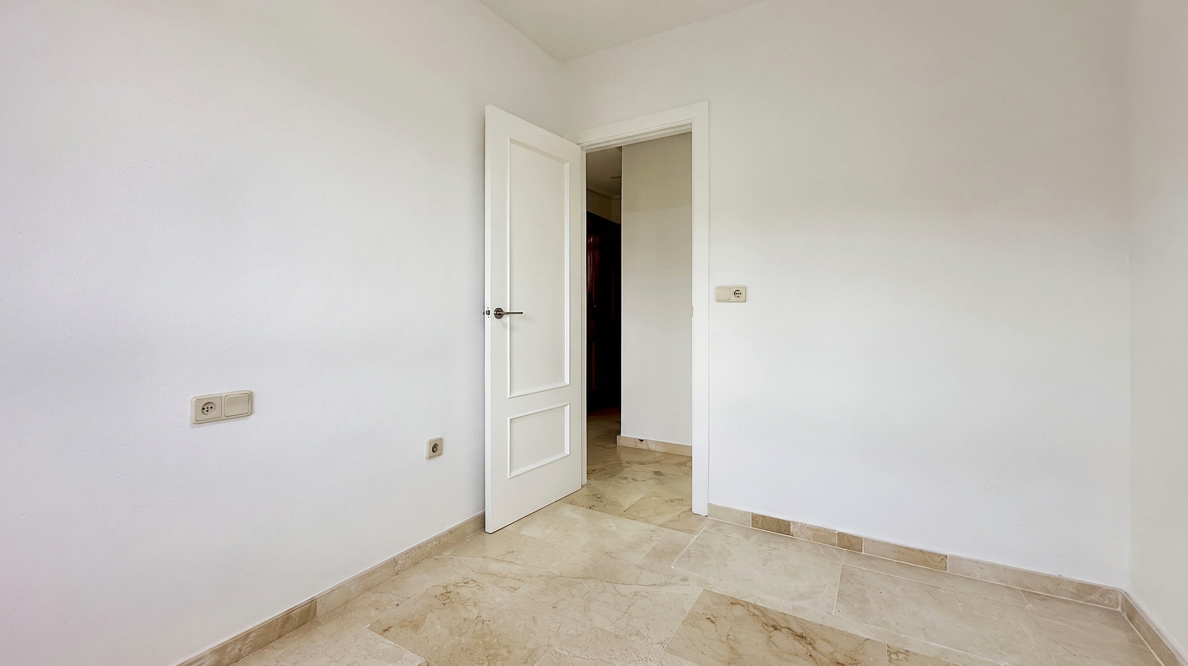 For sale - 2 Bedroom 1 Bathroom Apartment in Orihuela Costa - Costa Blanca  - Alicante