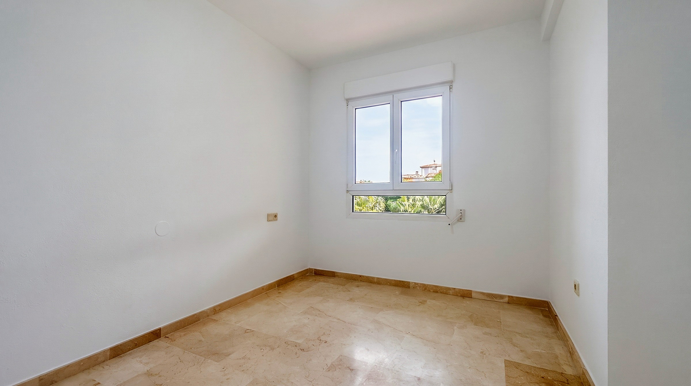 For sale - 2 Bedroom 1 Bathroom Apartment in Orihuela Costa - Costa Blanca  - Alicante