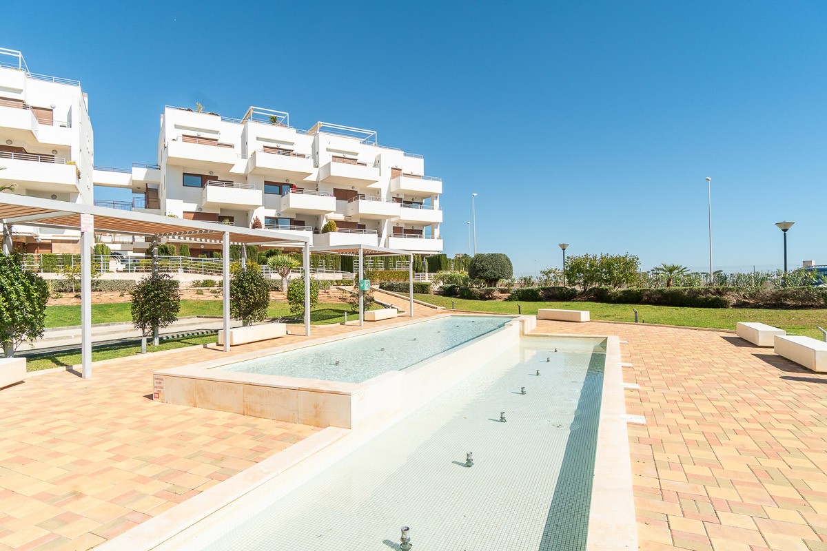 For sale - 2 Bedroom 2 Bathroom Apartment in Orihuela Costa - Costa Blanca  - Alicante