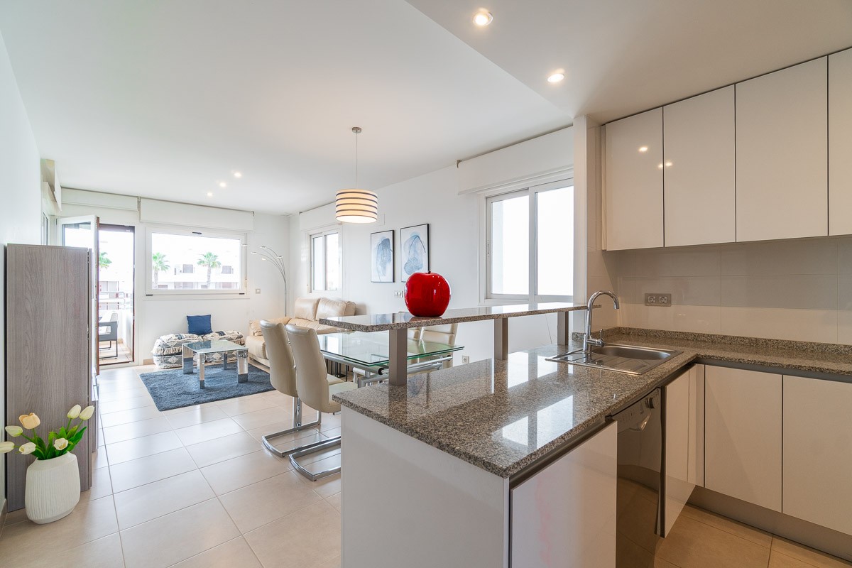For sale - 2 Bedroom 2 Bathroom Apartment in Orihuela Costa - Costa Blanca  - Alicante